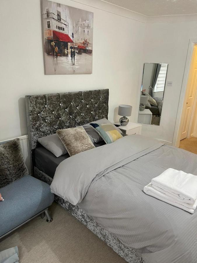 Alder En-Suites Self-Catering With Private Shower 1 Southampton Buitenkant foto